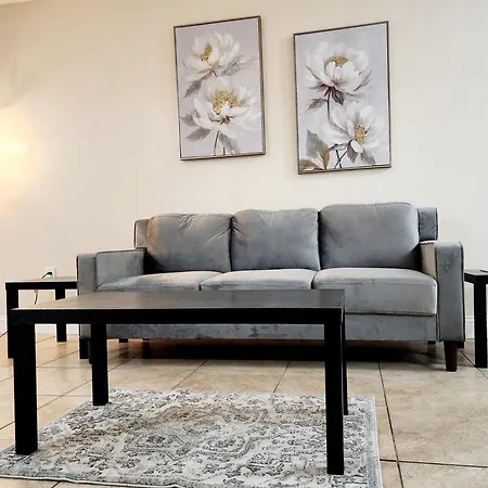 Toria Suites 920